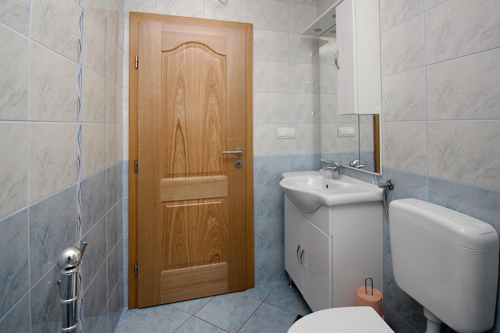 Apartments Koritnik Punat Zimmer foto