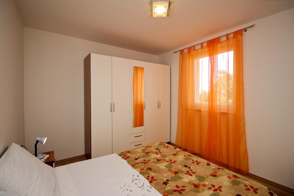 Apartments Koritnik Punat Zimmer foto