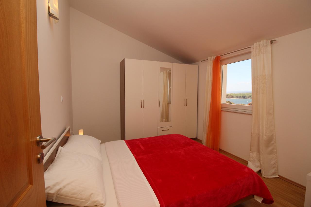 Apartments Koritnik Punat Exterior foto