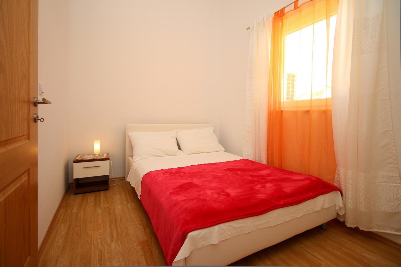 Apartments Koritnik Punat Exterior foto